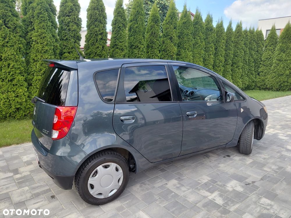 Mitsubishi Colt - 7