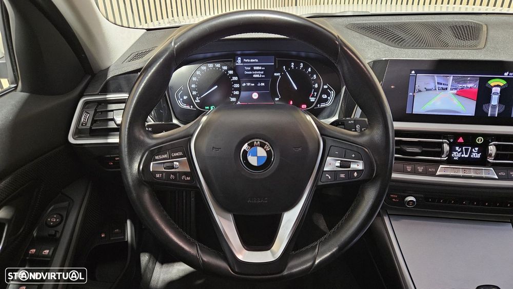 BMW 330 e Auto - 8