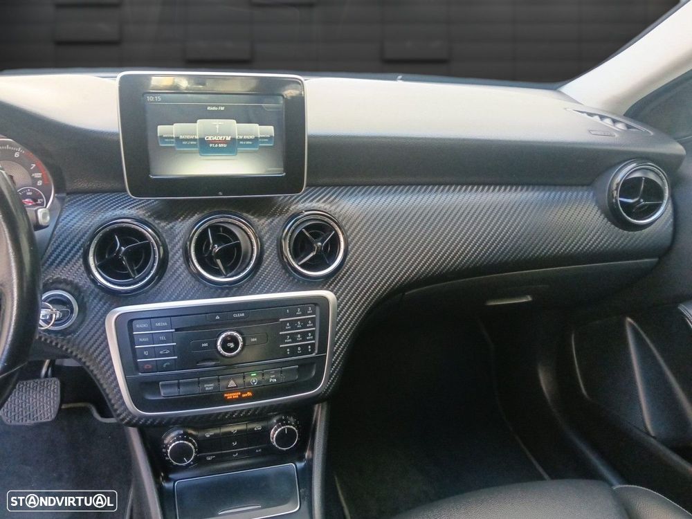 Mercedes-Benz GLA 250 - 10