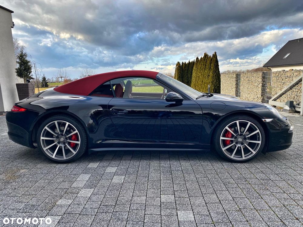 Porsche 911 Carrera 4 PDK - 2