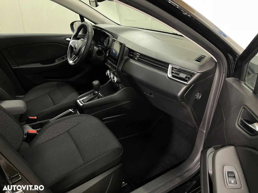 Renault Clio E-TECH 140 BUSINESS EDITION - 10