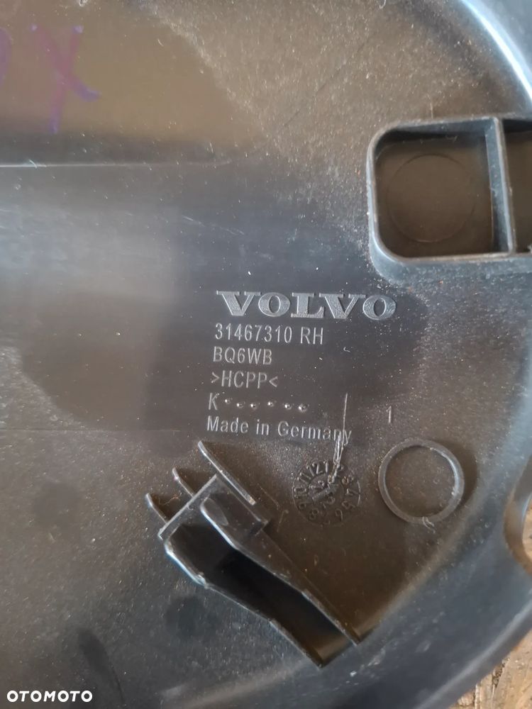 Volvo XC40 osłona  lewa prawa przedniego fotela 31467309 / 31467310 - 4