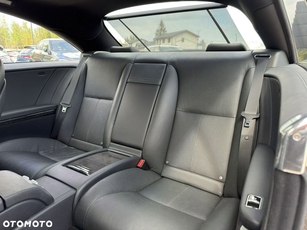 Mercedes-Benz CL 500 4Matic (BlueEFFICIENCY) 7G-TRONIC - 21