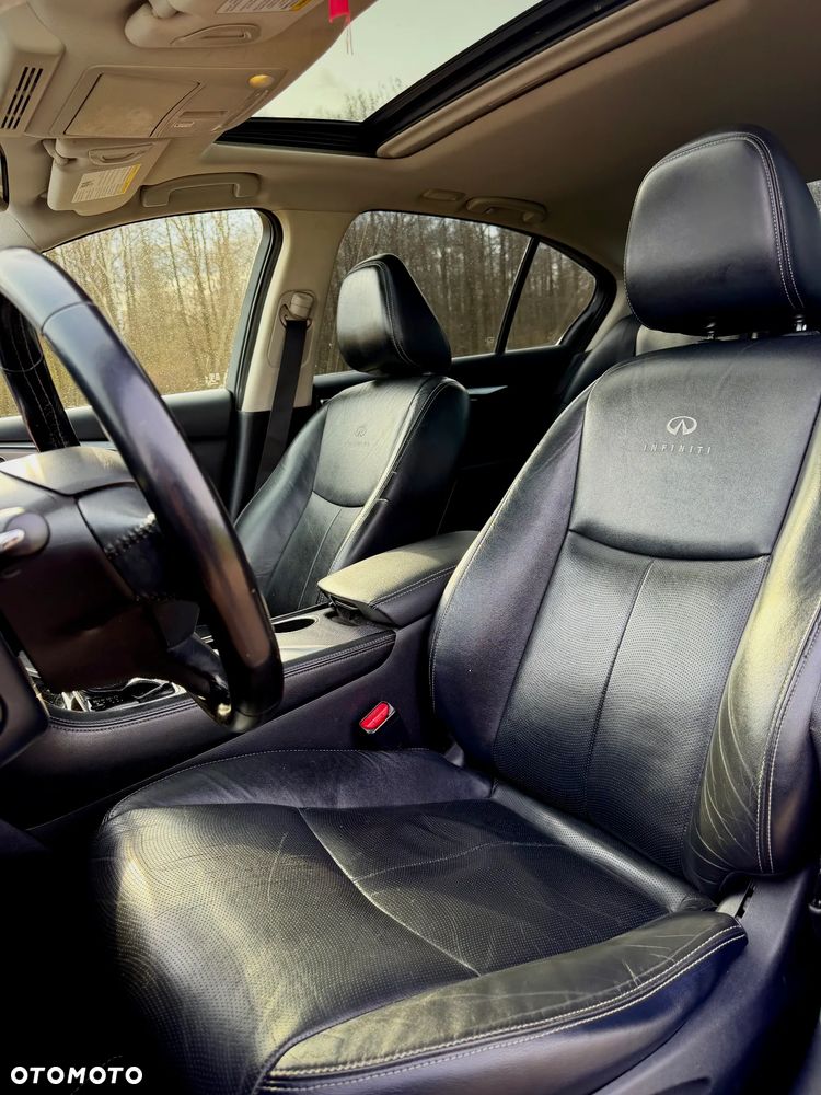 Infiniti Q50 - 9