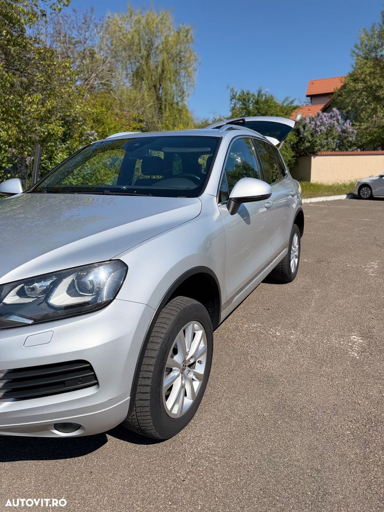 Volkswagen Touareg - 2