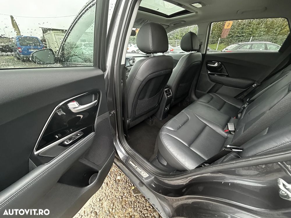 Kia Niro 1.6 GDI PHEV 2WD Aut. Edition 7 - 17