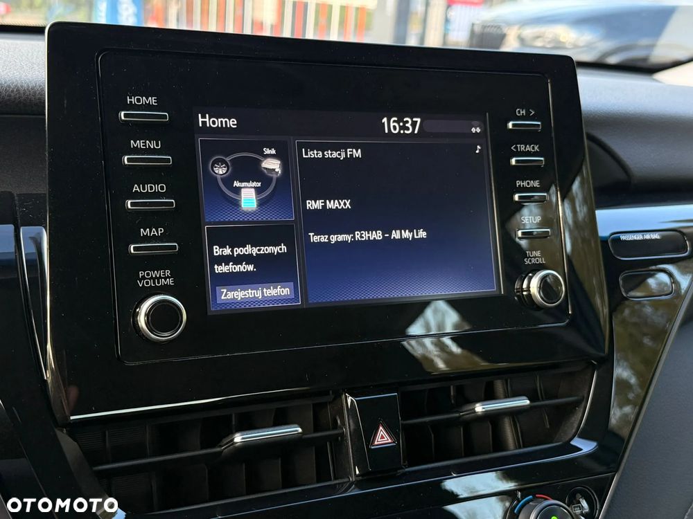 Toyota Camry 2.5 Hybrid Comfort CVT - 19