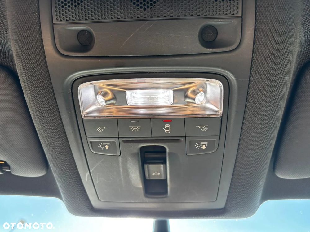 Audi Q3 2.0 TFSI Quattro S tronic - 16