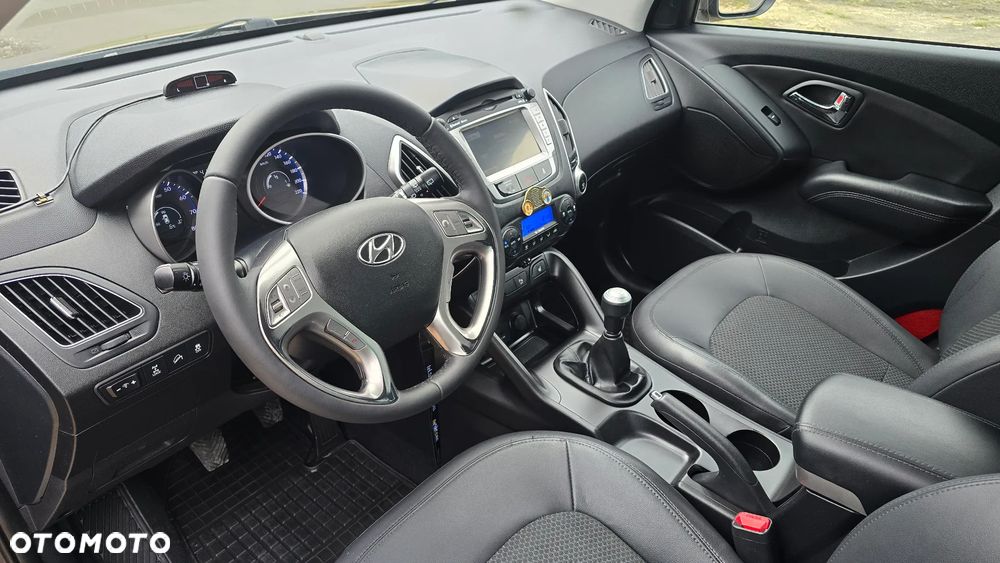 Hyundai ix35 2.0 4WD Premium - 9