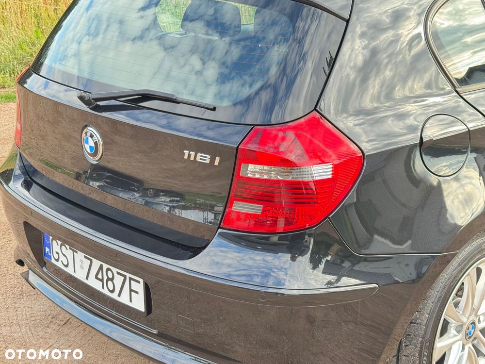 BMW Seria 1 116i - 13