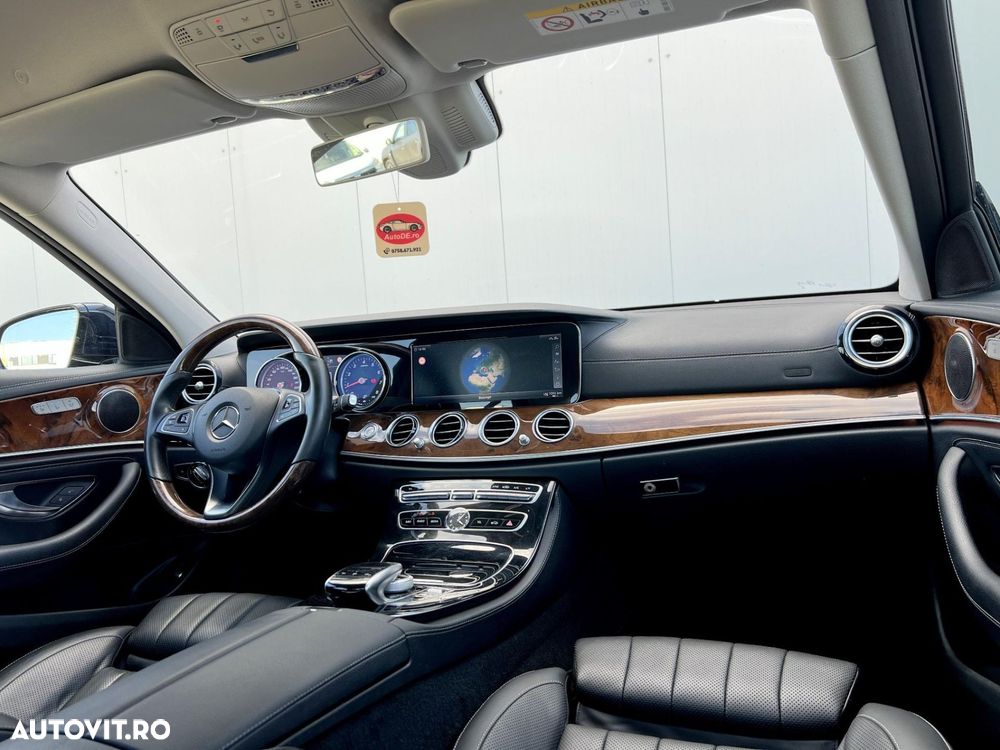 Mercedes-Benz E 300 9G-TRONIC Exclusive - 6