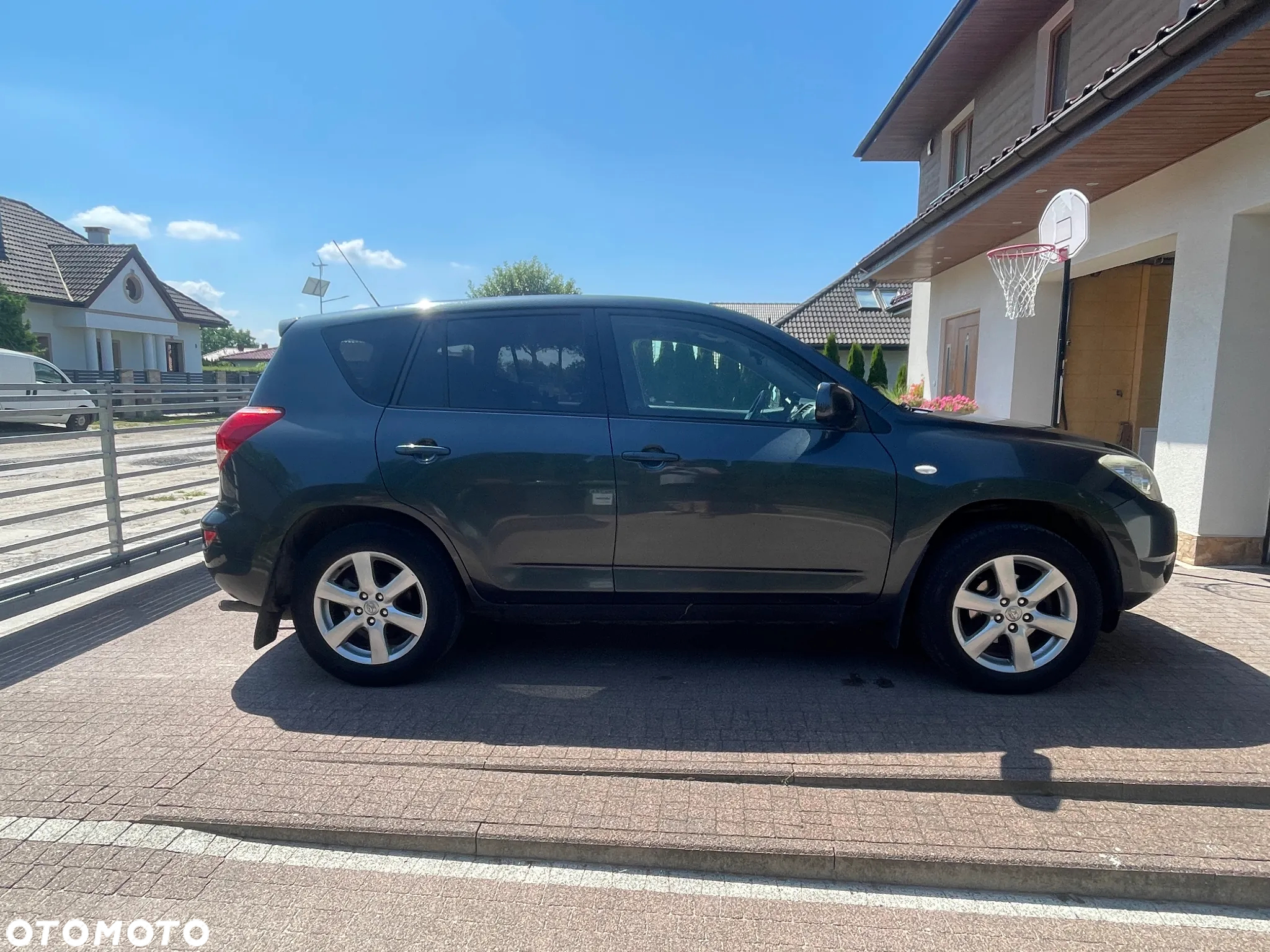 Toyota RAV4 2.0 4x4 - 4