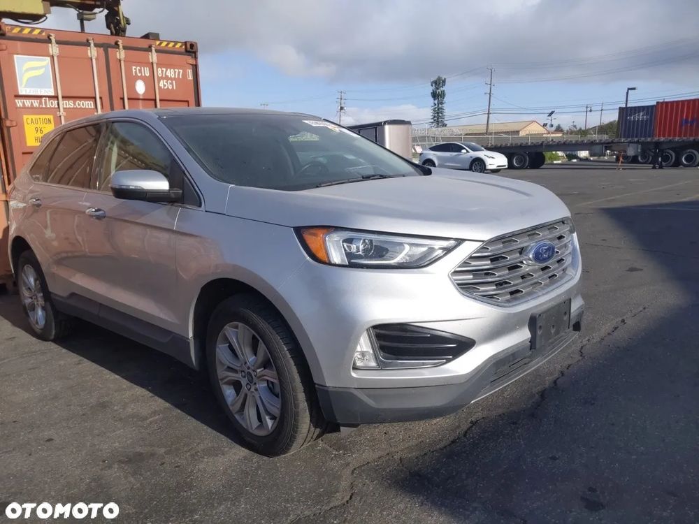 Ford Edge - 28