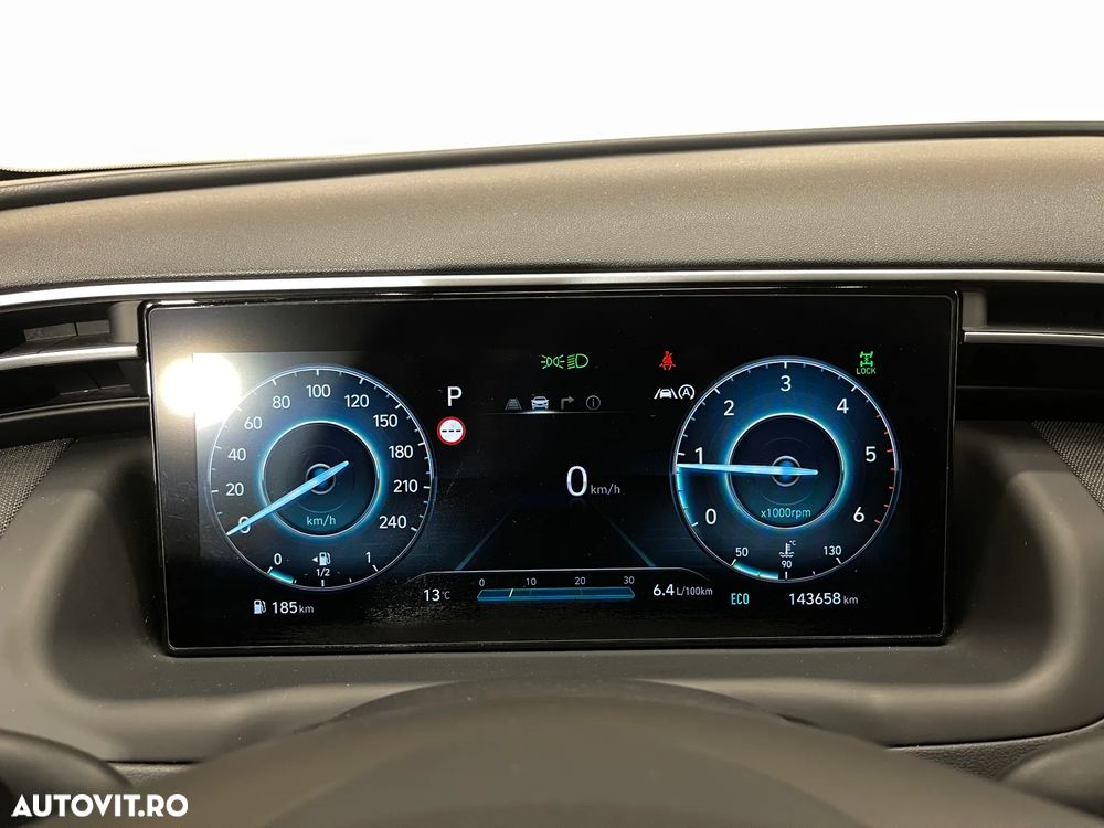 Hyundai Tucson 1.6 CRDi 48V-Hybrid 4WD DCT Trend - 29