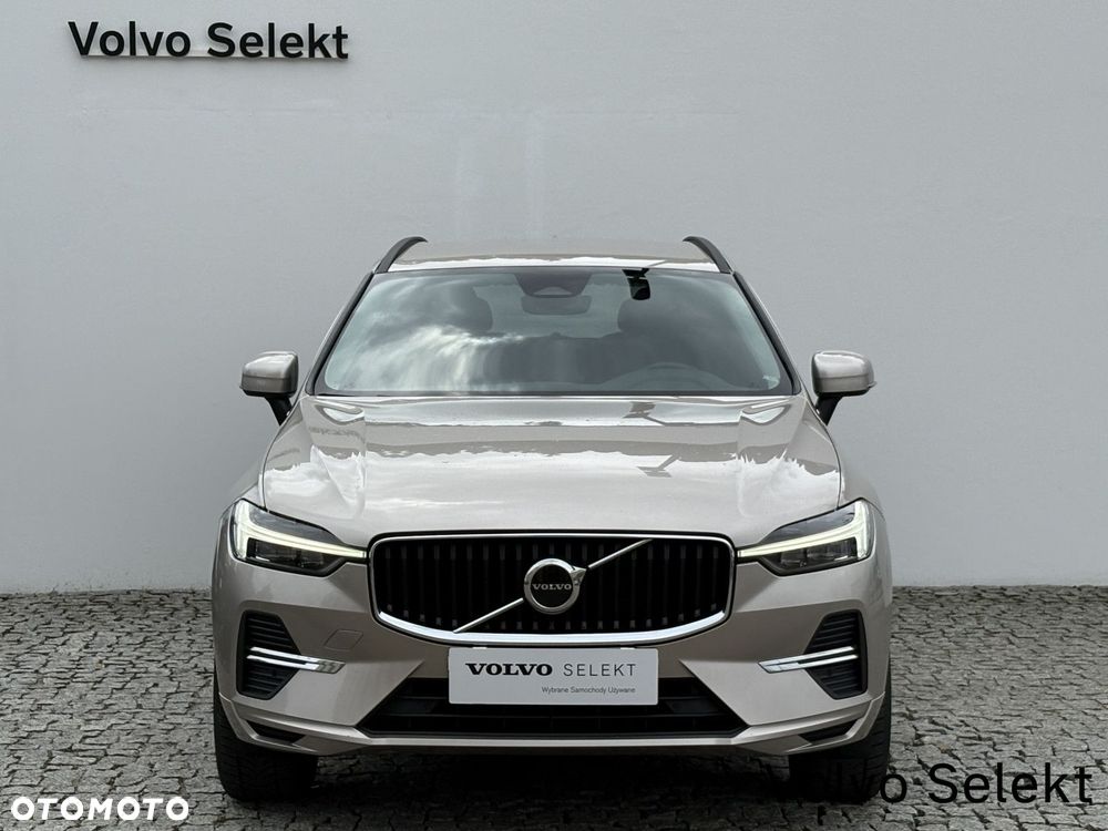 Volvo XC 60 - 4