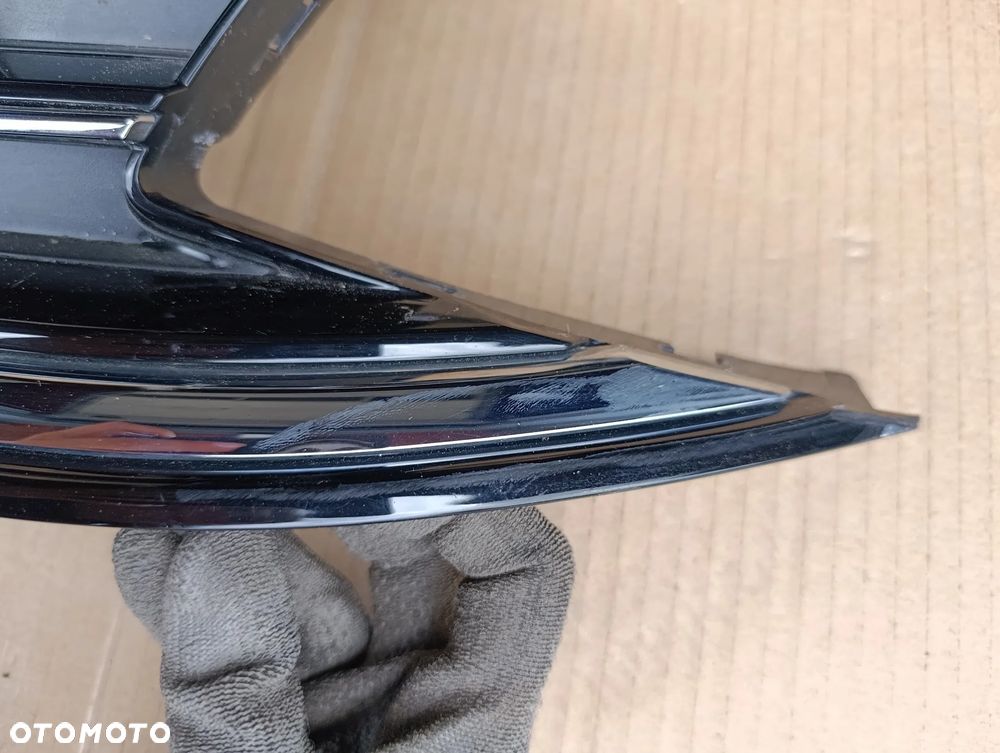 VW GOLF SPORTSVAN LIFT GRILL ATRAPA ZDERZAKA PRZÓD 510853653H - 4