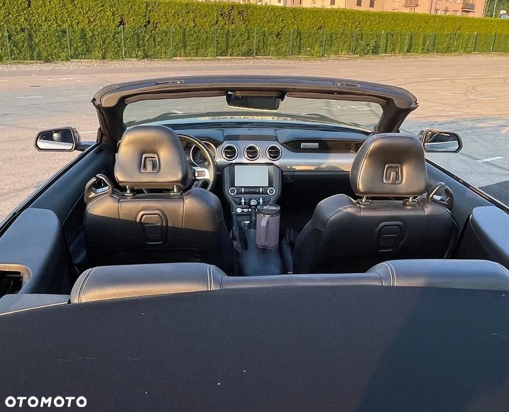 Ford Mustang 2.3 EcoBoost - 11
