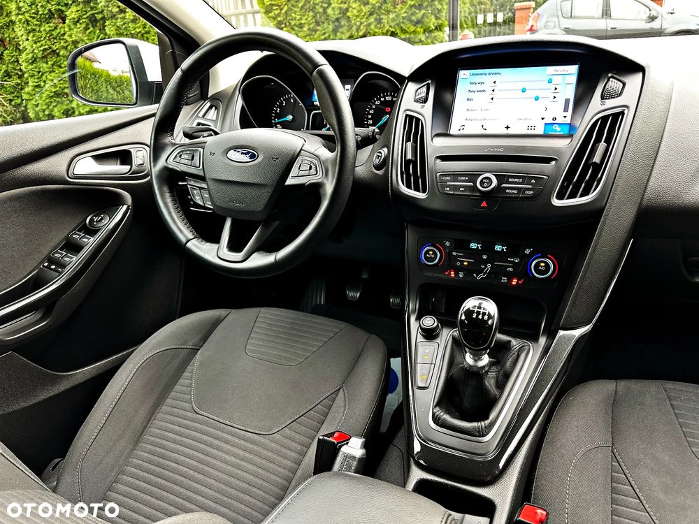 Ford Focus 1.0 EcoBoost Start-Stopp-System TITANIUM STYLE - 7