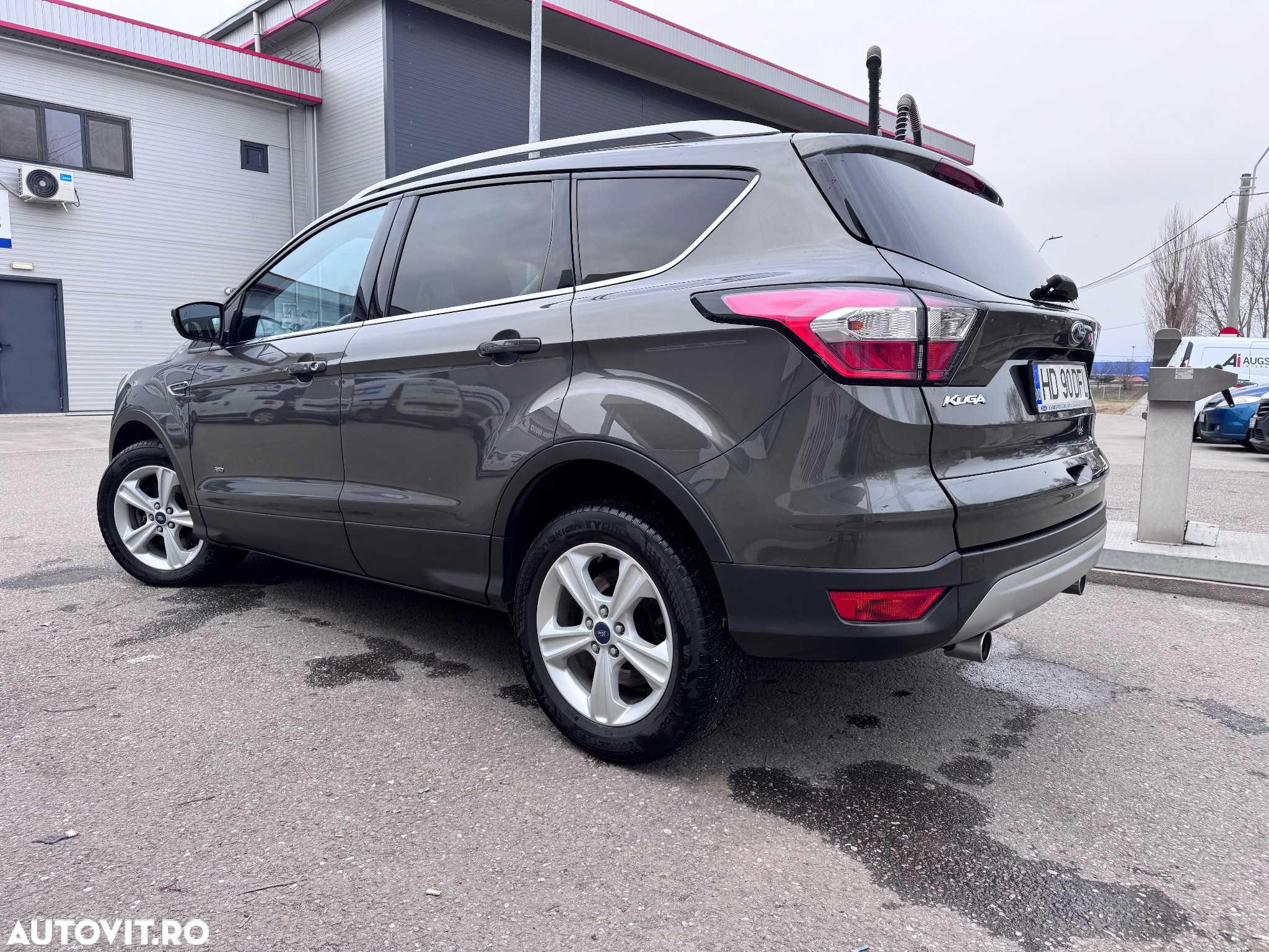 Ford Kuga 2.0 TDCi 4WD Powershift Titanium - 2