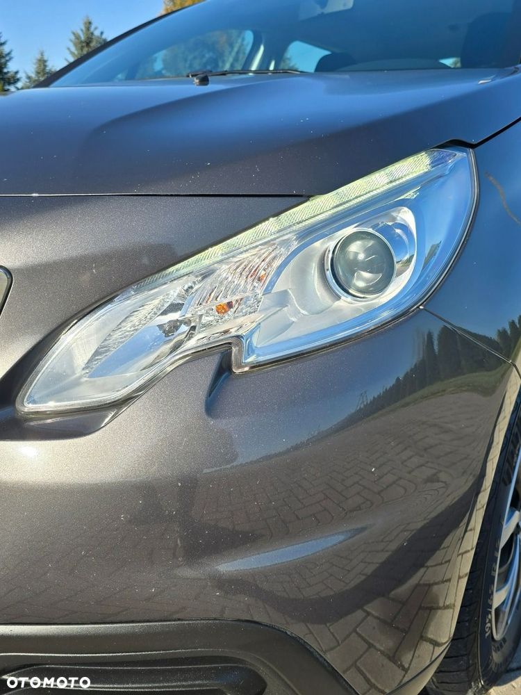 Peugeot 2008 - 6