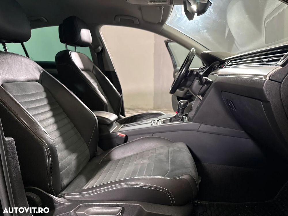 Volkswagen Passat - 12