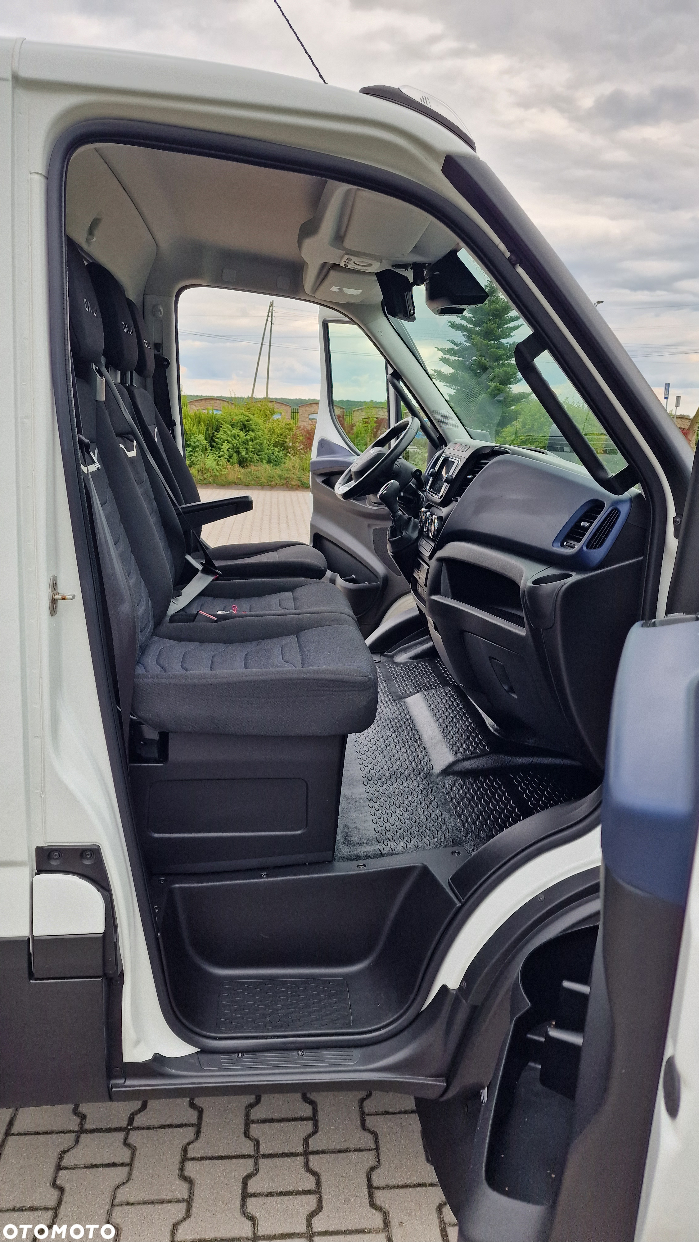 Iveco PLATFORMA 6.60m◾️IVECO 72 180◾️DAILY 70C18◾️NA PODUSZCE◾️50C18◾️SKRZYNIA◾️SKRZYNIOWY◾️35C15◾️SPRINTER 519◾️CRAFTER◾️MAN TGE◾️◾️MAXI - 6