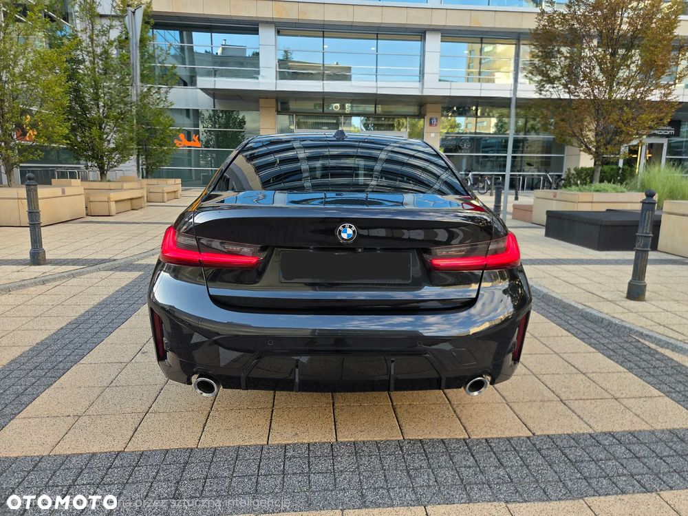 BMW Seria 3 320d xDrive MHEV M Sport sport - 7