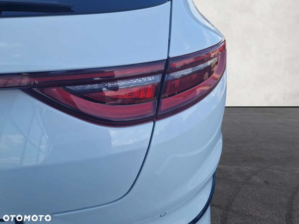 Kia ProCeed - 14