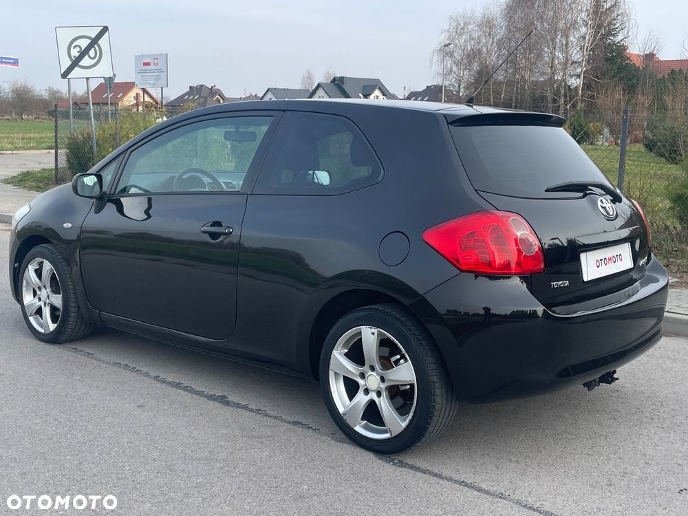 Toyota Auris 1.6 VVT-i Team - 21