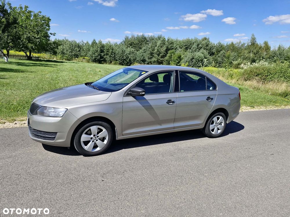 Skoda RAPID 1.2 TSI Ambition - 2