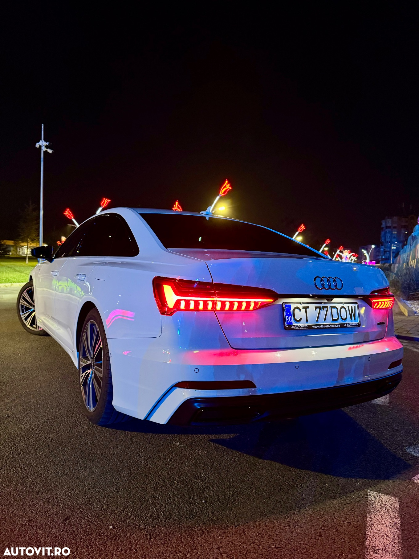Audi A6 Avant 55 TFSI e quattro S tronic sport - 8