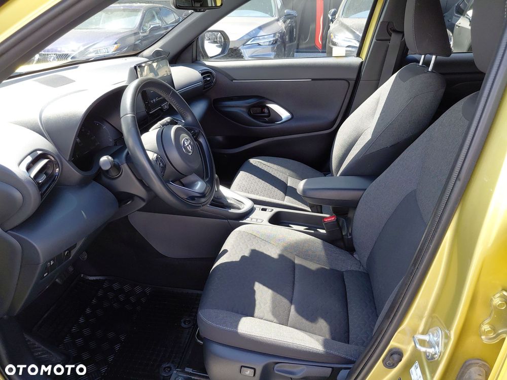Toyota Yaris Cross Hybrid 1.5 Comfort - 15