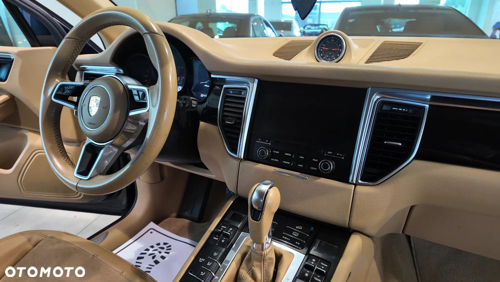 Porsche Macan PDK - 38