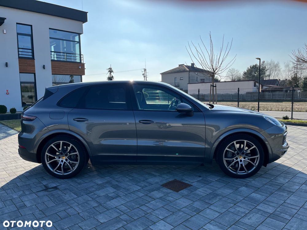 Porsche Cayenne S - 3