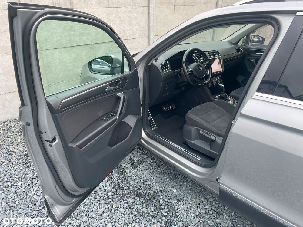 Volkswagen Tiguan - 12