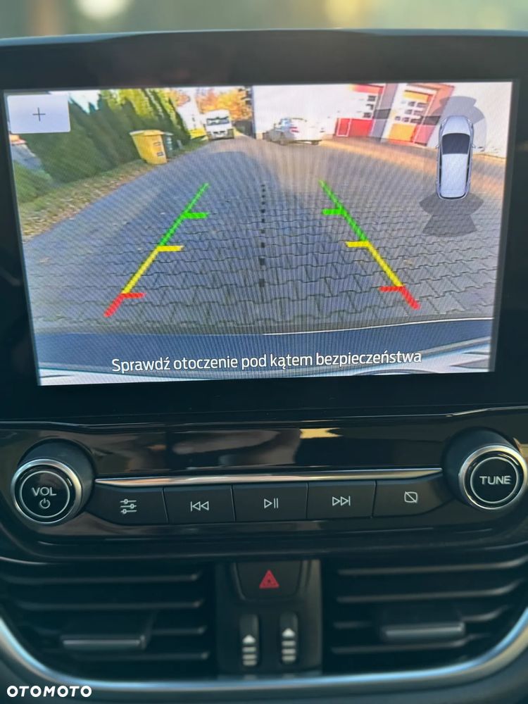 Ford Fiesta 1.0 EcoBoost S&S ST-LINE - 24