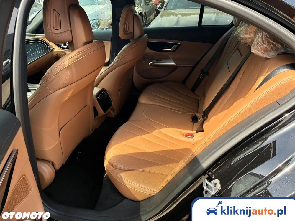 Mercedes-Benz Klasa E 220 d mHEV 4-Matic Exclusive 9G-Tronic - 8
