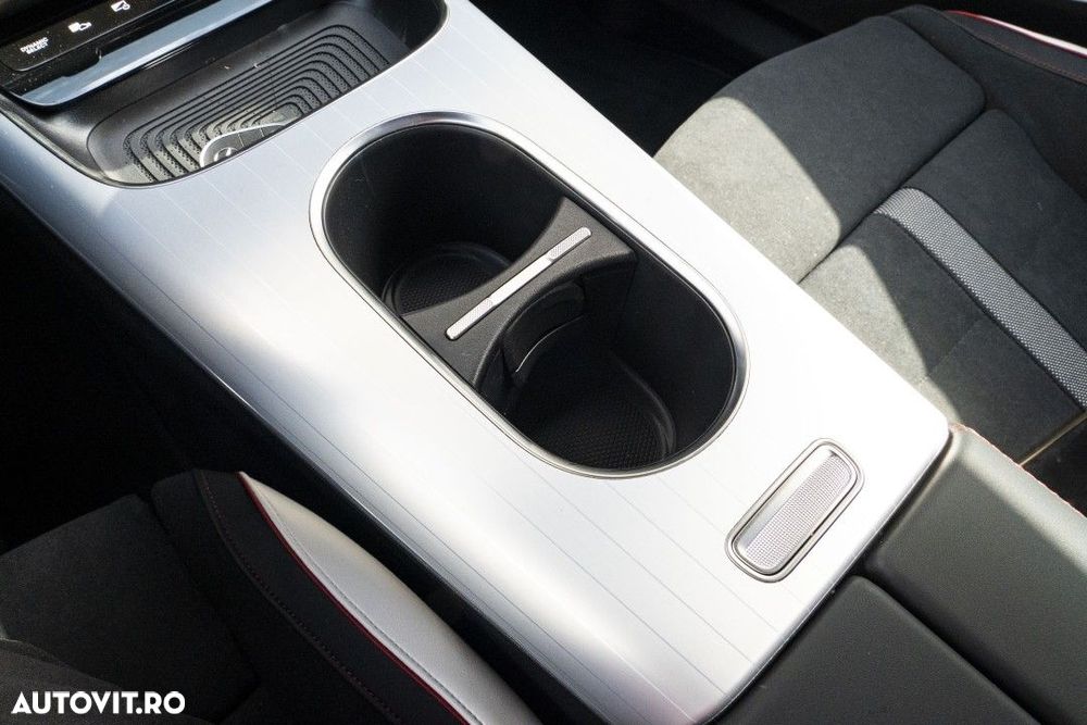 Mercedes-Benz CLA 220 - 15