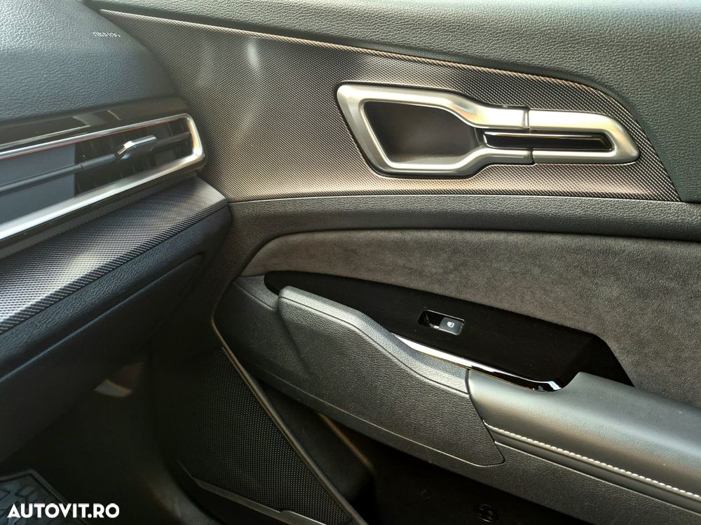 Kia Sportage 1.6T-GDI Hybrid 2WD Aut. GT-Line - 26