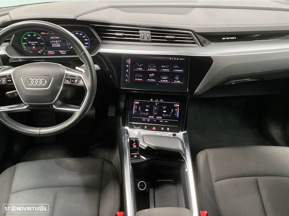 Audi e-tron 50 quattro Advanced - 10