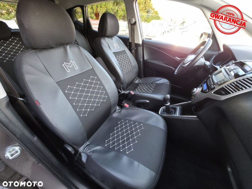 Hyundai ix20 - 23