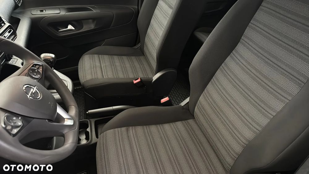 Opel Combo XL 1.2 Turbo Edition Plus S&S - 24