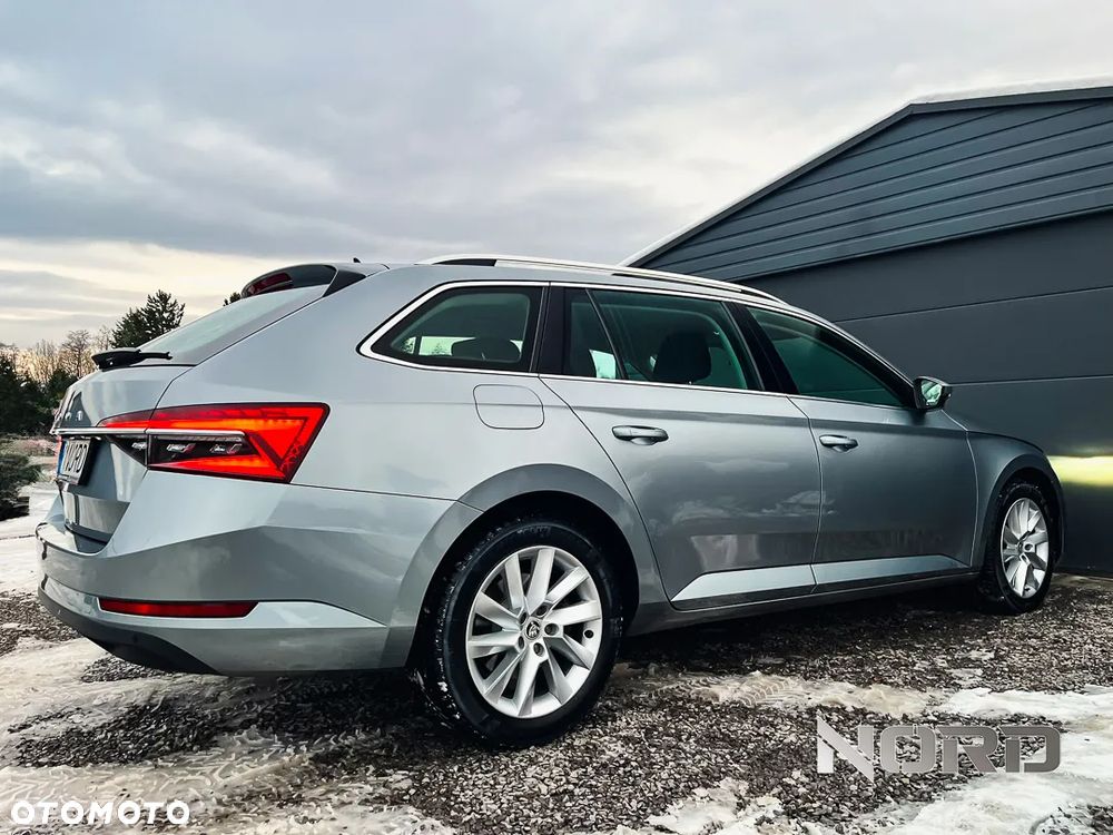 Skoda Superb 2.0 TDI Ambition DSG - 10