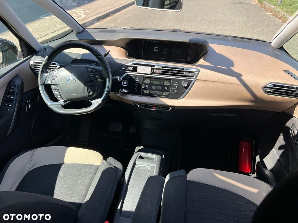 Citroën C4 Grand Picasso - 22