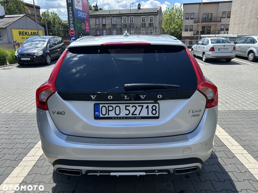 Volvo V60 Cross Country - 7