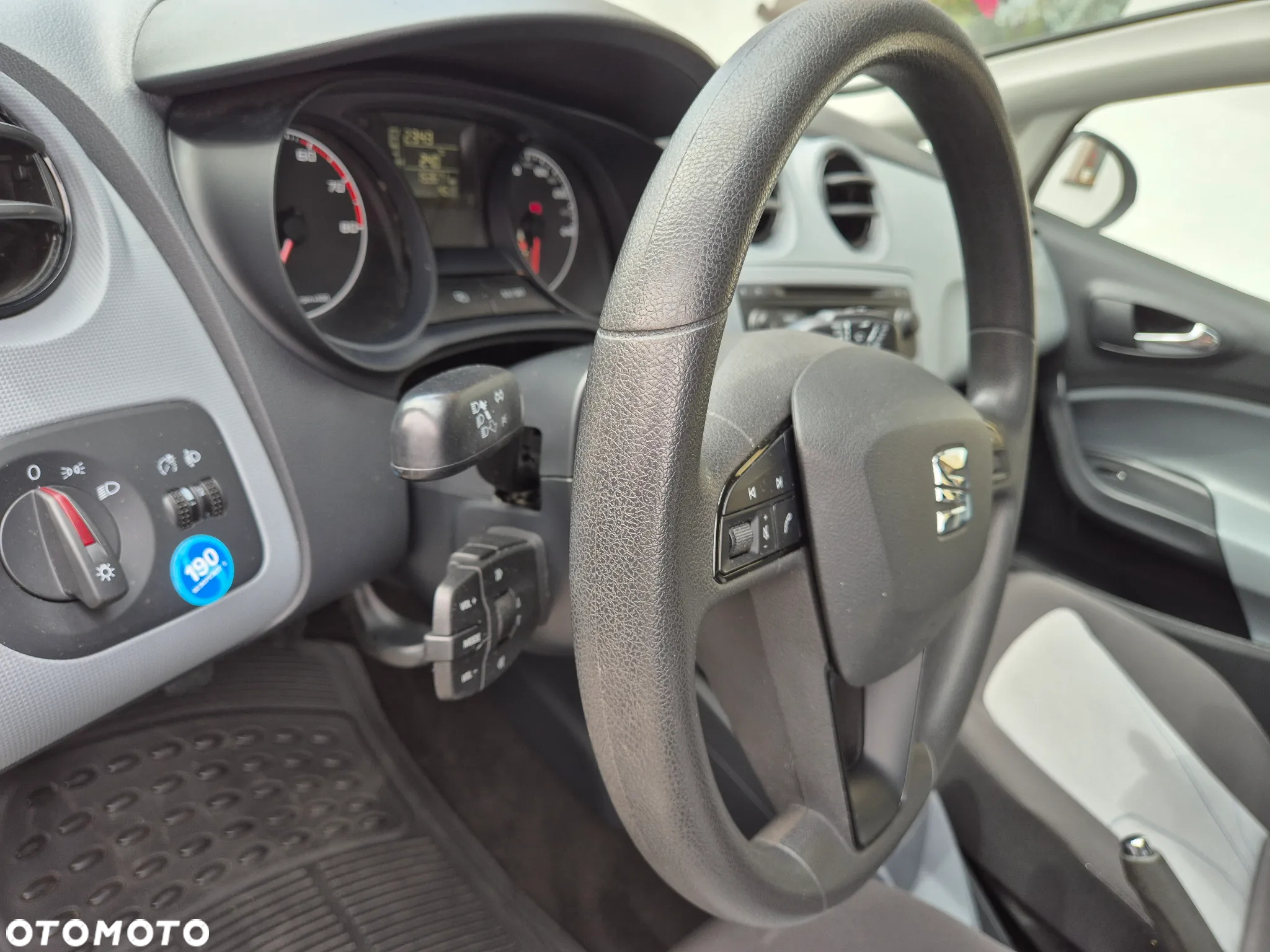 Seat Ibiza 1.4 16V Stylance - 11