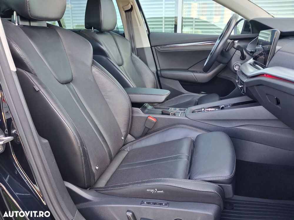 Skoda Octavia 2.0 TDI DSG First Edition - 39