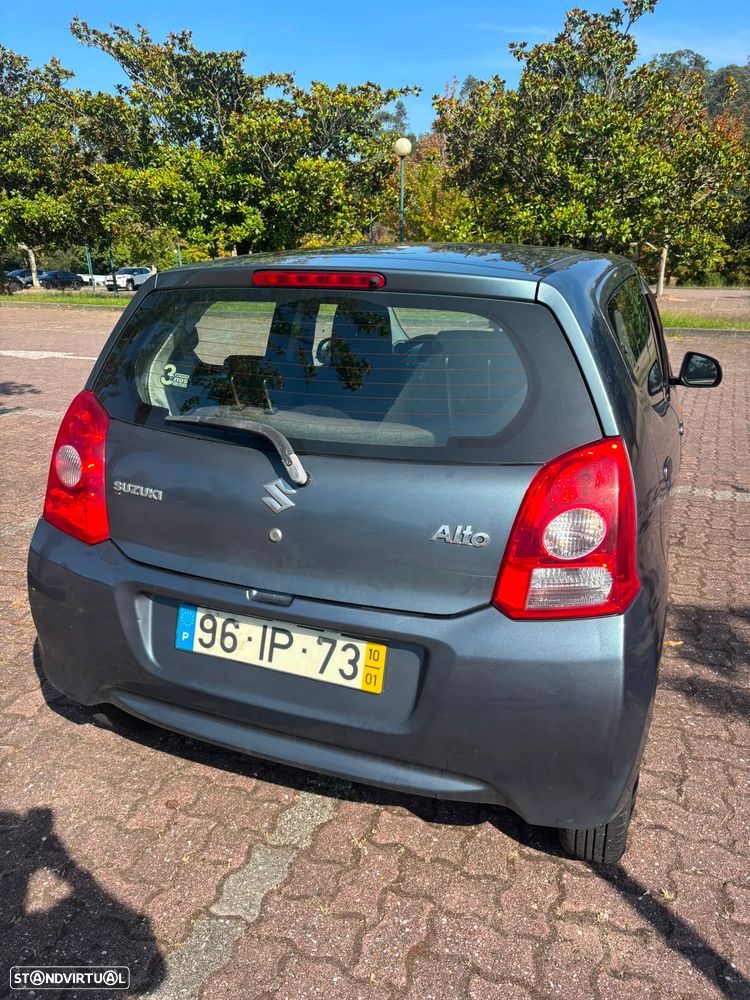 Suzuki Alto 1.0 GA - 9