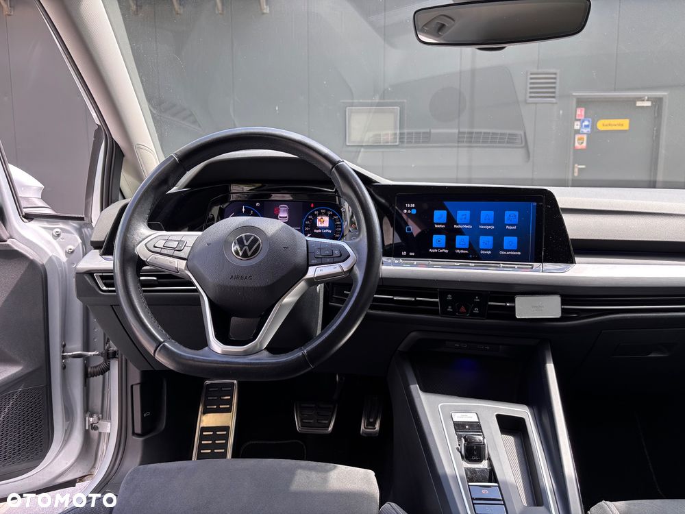 Volkswagen Golf - 9
