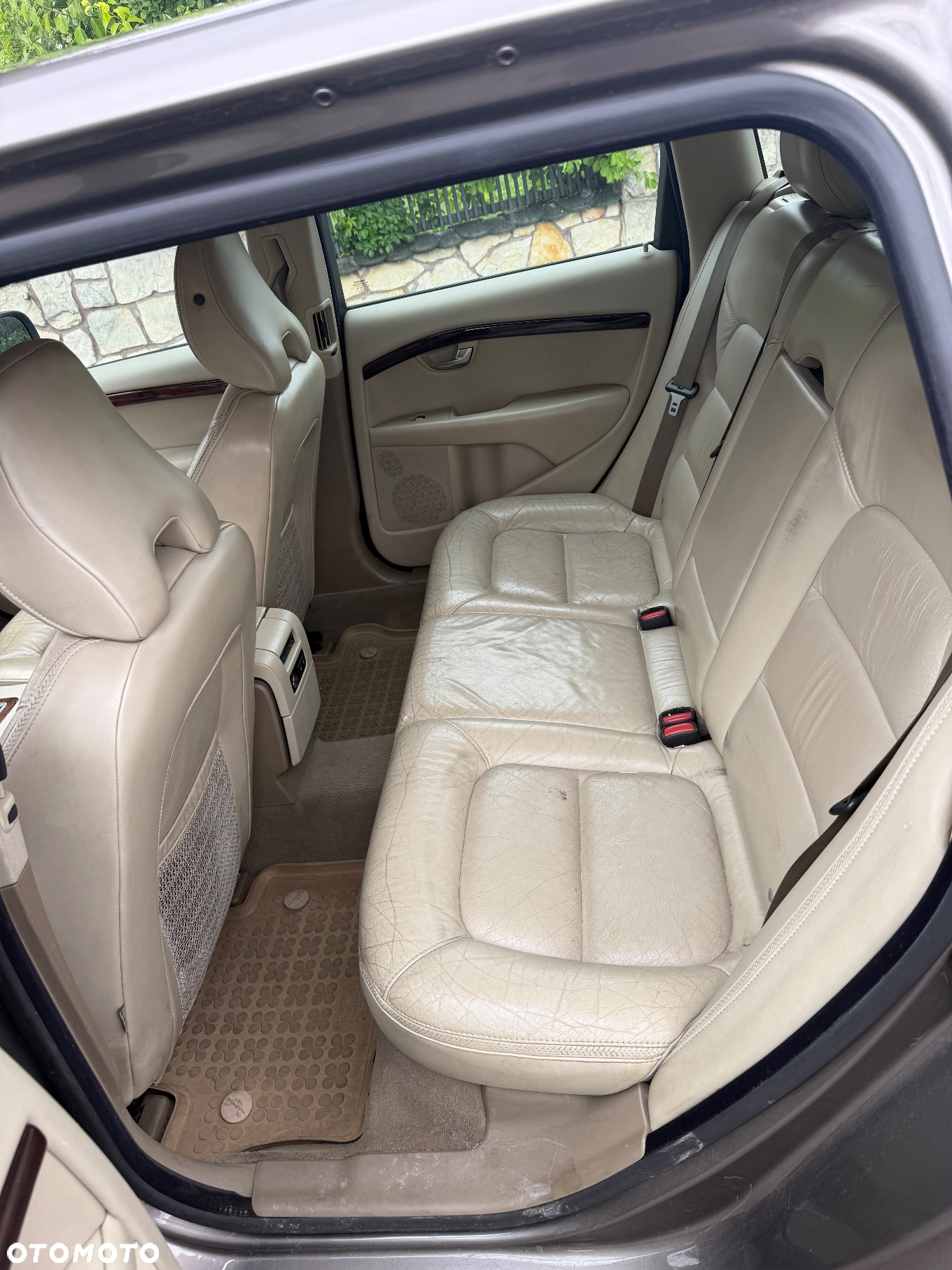 Volvo XC 70 - 8